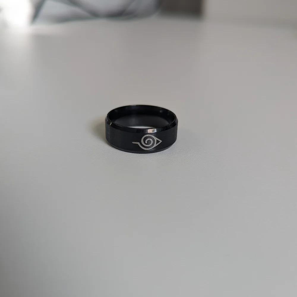 Men's ring